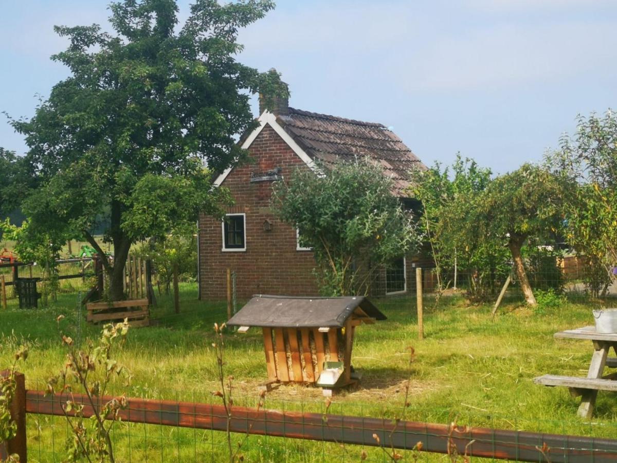 Trekkershut - Tiny House - Hikers Cottage Wijster Exterior photo