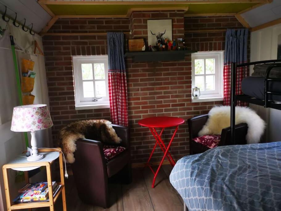 Trekkershut - Tiny House - Hikers Cottage Wijster Exterior photo